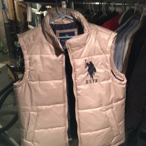 Polo vest